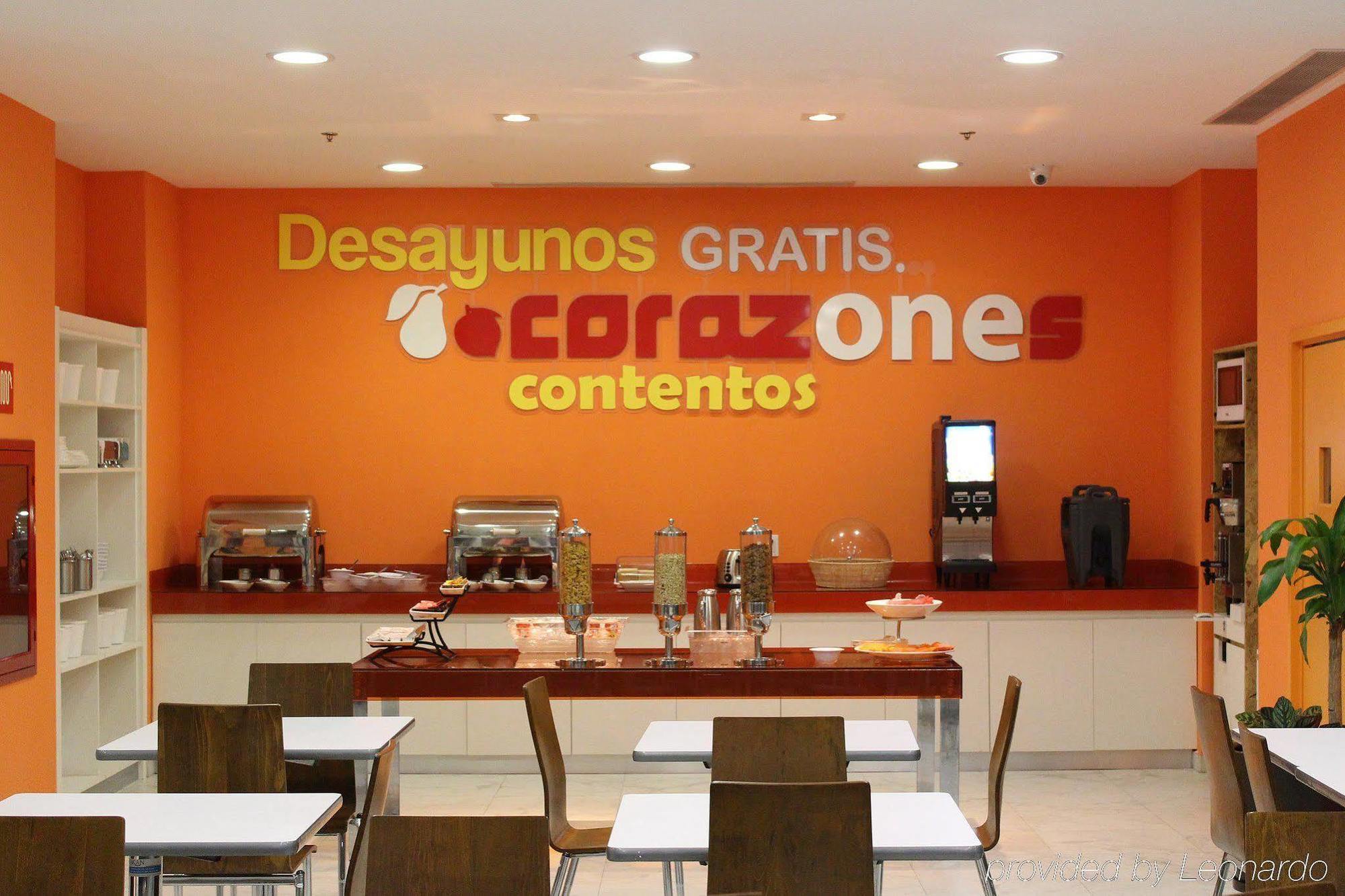 Готель One Guadalajara Tapatio Tlaquepaque Екстер'єр фото